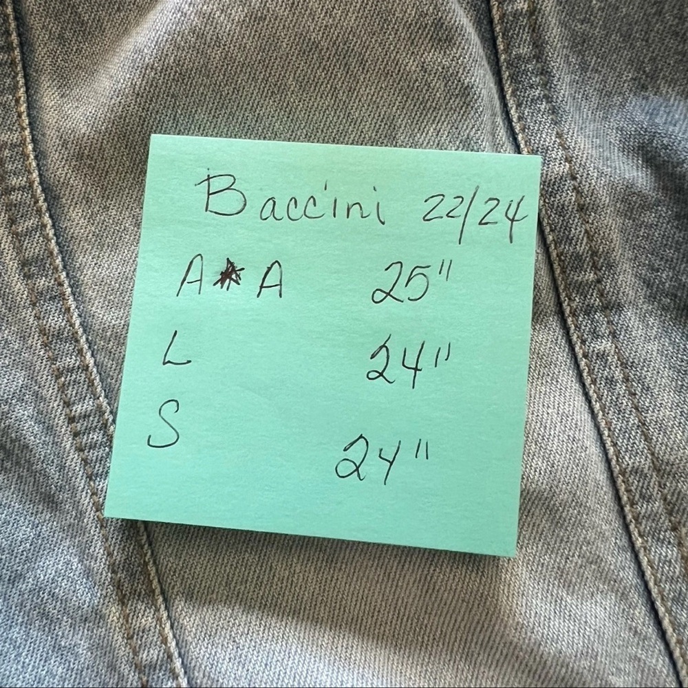 Baccini Denim Jacket in Washed Blue - Picture 4 of 5